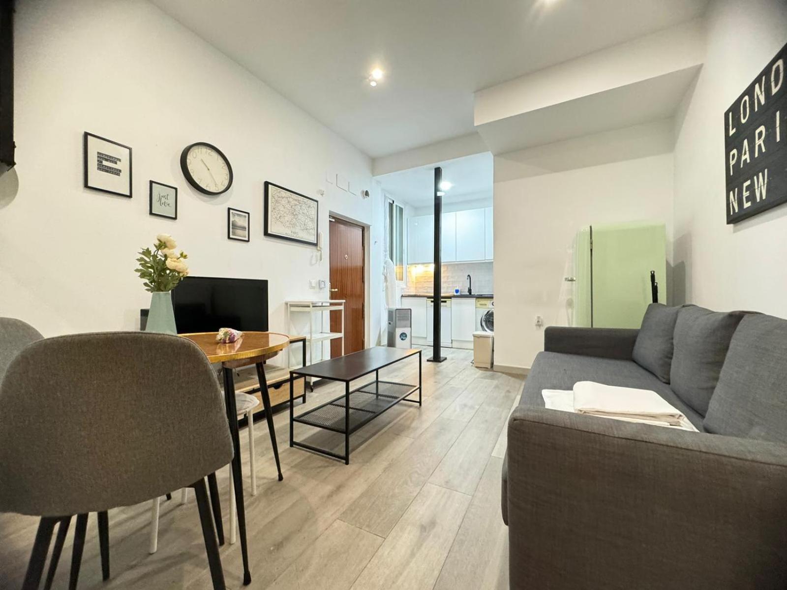 Ferienwohnung Dianthus House Madrid Exterior foto